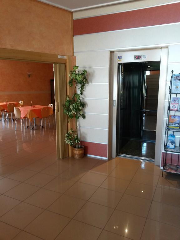 Hotel La Torre Los Montesinos Luaran gambar